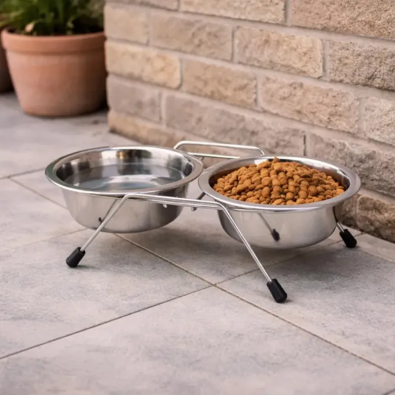 2 Gamelles chien inox avec support Diam 16 cm* Sale