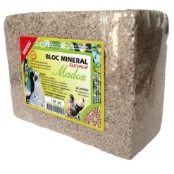 Bloc minéral pour volailles 3,5 kg -*Perrin Madox Outlet