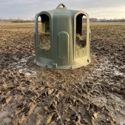 Cloche à foin Kerbl 5 ouvertures diam. 160 cm* Online