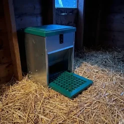 Mangeoire à trémie anti nuisibles Feedomatic 5kg*Olba Online