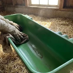 Mangeoire longue plastique et fibre de verre à suspendre* Best