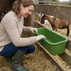 Mangeoire longue plastique et fibre de verre à suspendre* Best