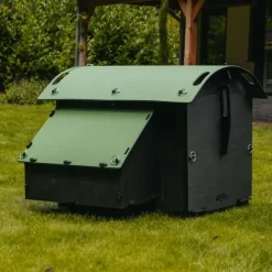 Poulailler plastique recyclé 5 à 9 poules* Hot