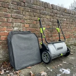 Ramasse-feuilles 3 brosses 53cm bac 100L réglage 0-40mm 112x66cm* Sale